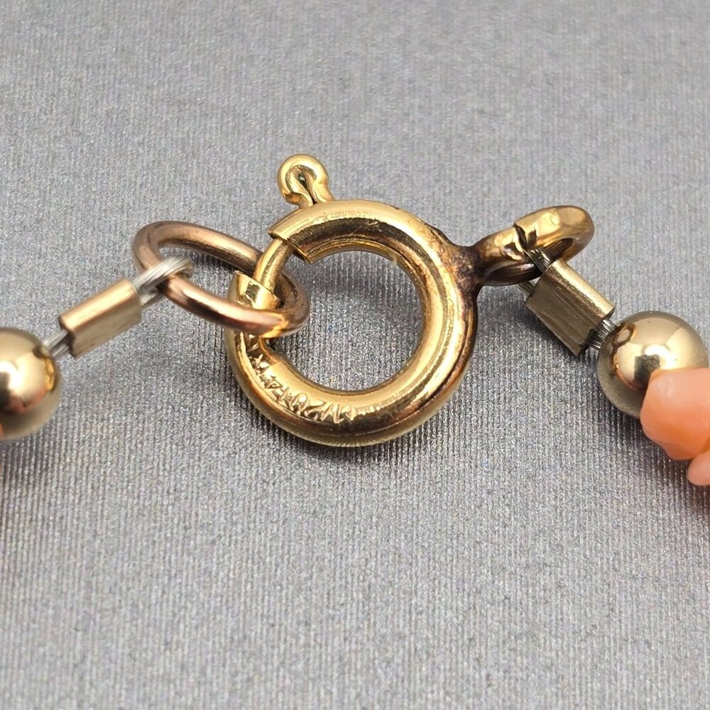 VTG Salmon Coral Chip Beaded Necklace 16" w/ 14k Gold-Filled Spring Ring Clasp - Picture 3 of 5